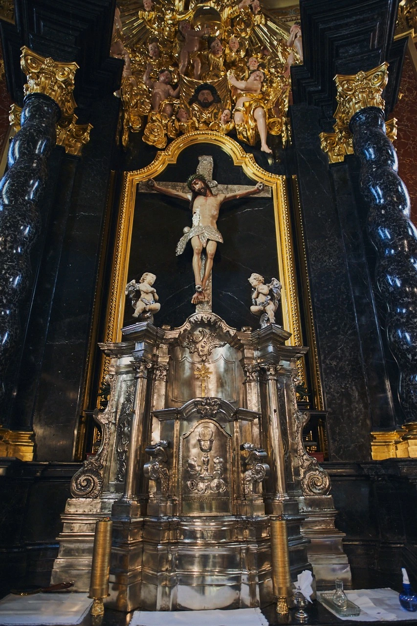 Figura Matki Bożej Jackowej