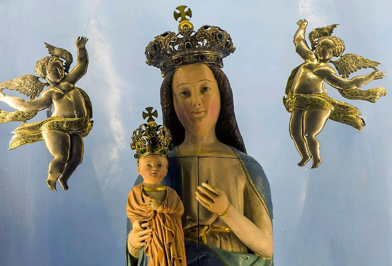 Wota przy figurze Matki Boskiej Sejneńskiej